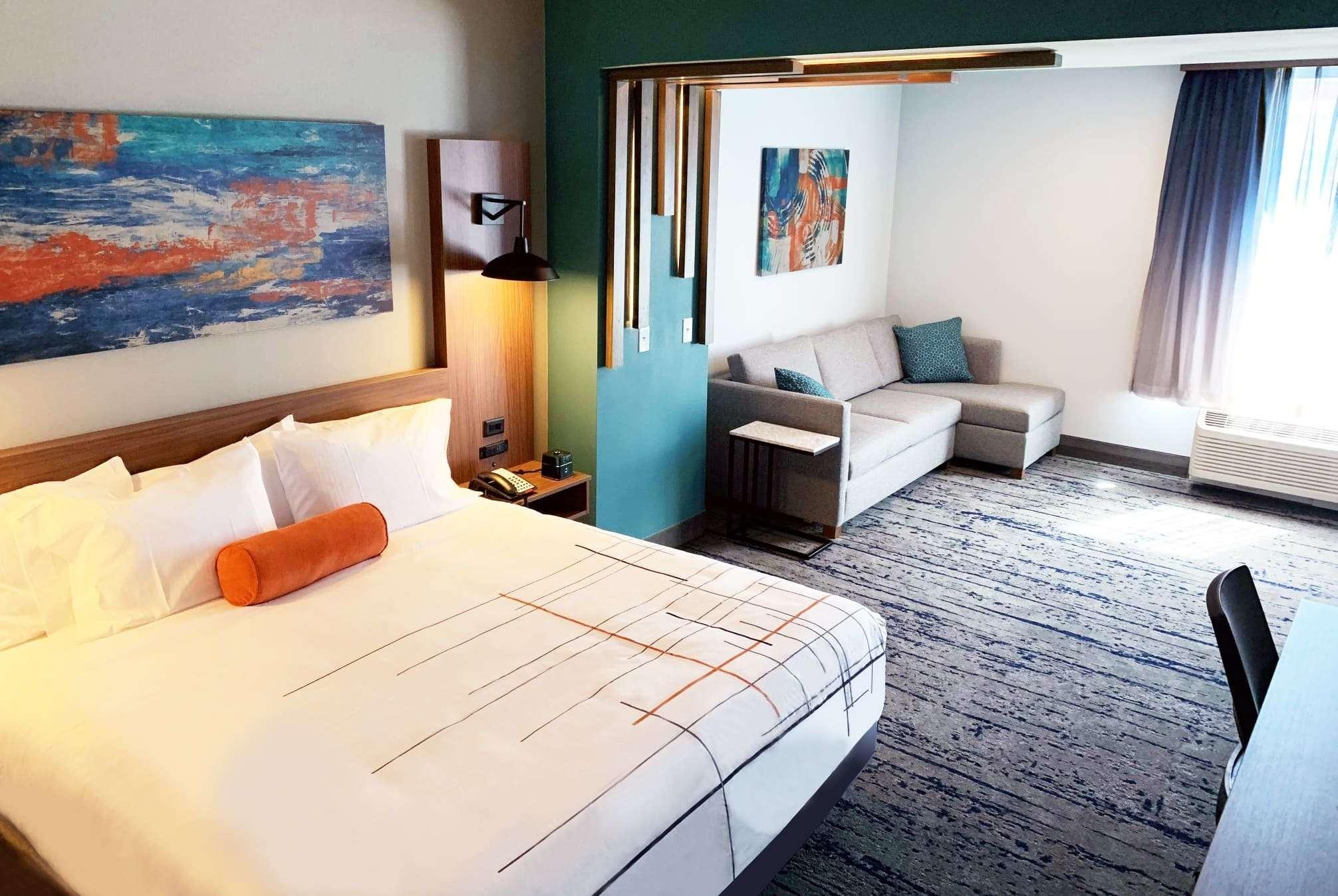 Hotel La Quinta & By Wyndham Dallas - Stadium Frisco